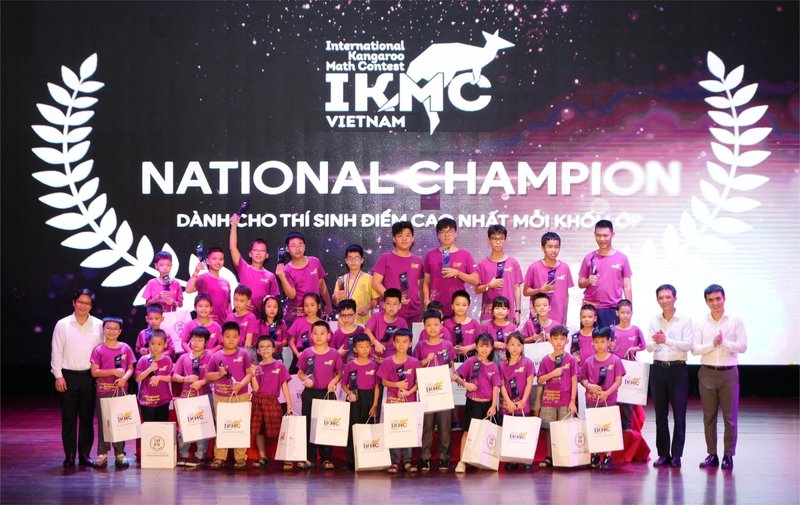 top-5-ky-thi-toan-quoc-te-buoc-dem-vung-chac-cho-hoc-sinh-viet-nam-truyenfullcv-com-23-1